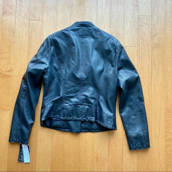NWT G by Giuliana black faux leather motorcycle jacket size medium - Picture 7 of 7